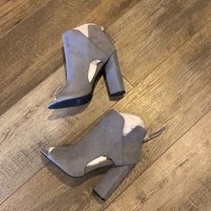 Grey Heel - Never Worn